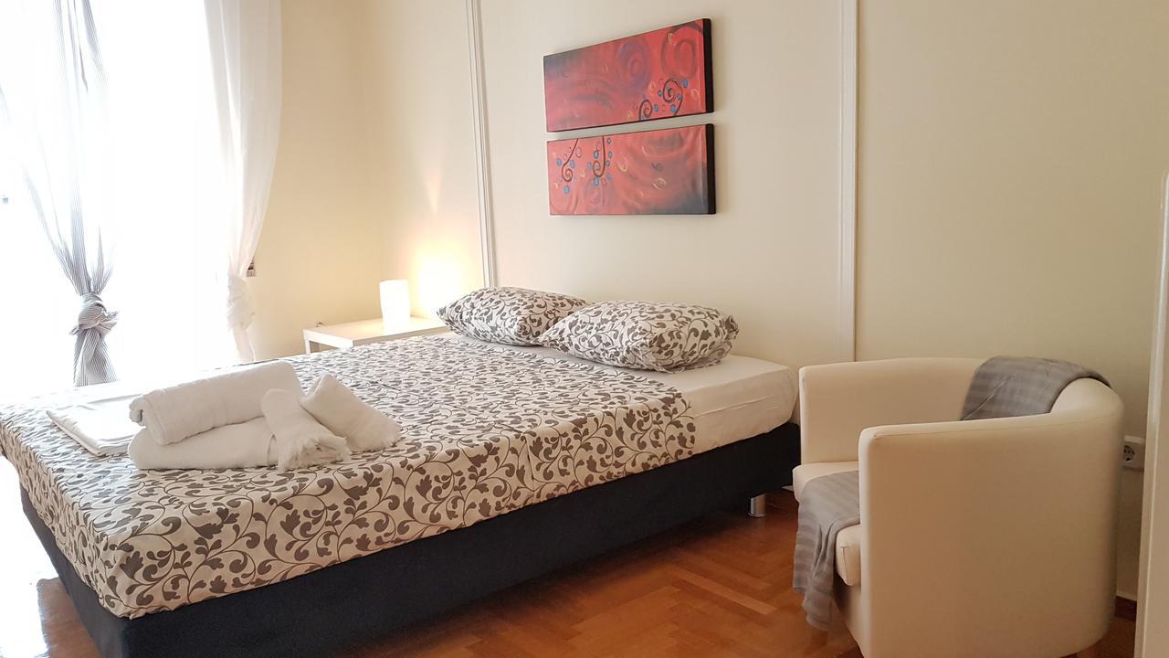 Menta Errathens Apartment - Athens Center, 5 Bd, 2 Bath Buitenkant foto