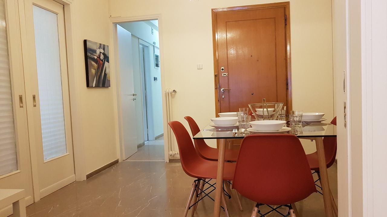 Menta Errathens Apartment - Athens Center, 5 Bd, 2 Bath Buitenkant foto